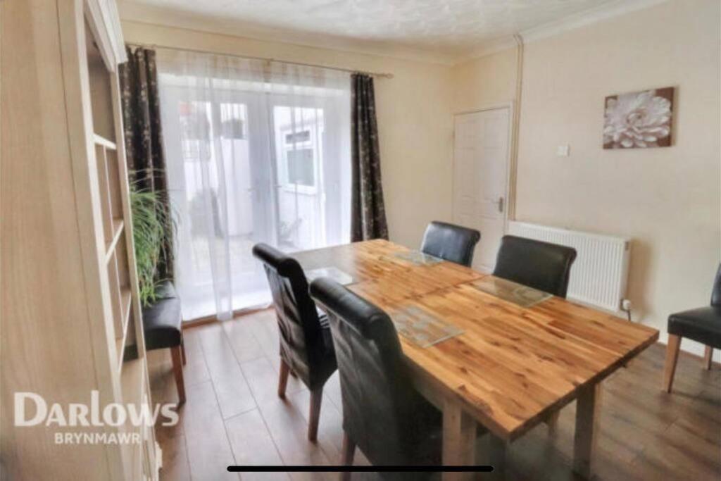 Aderyn Mawr Cottage Blaina ภายนอก รูปภาพ