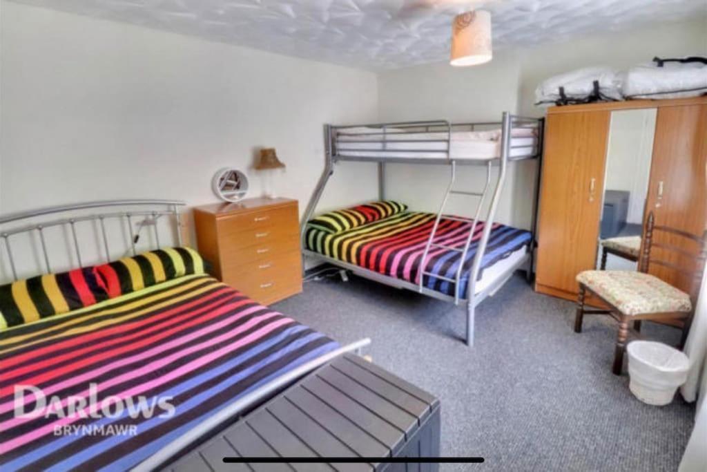 Aderyn Mawr Cottage Blaina ภายนอก รูปภาพ
