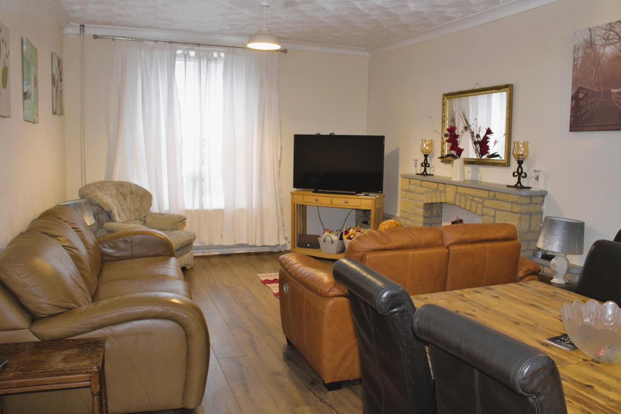 Aderyn Mawr Cottage Blaina ภายนอก รูปภาพ
